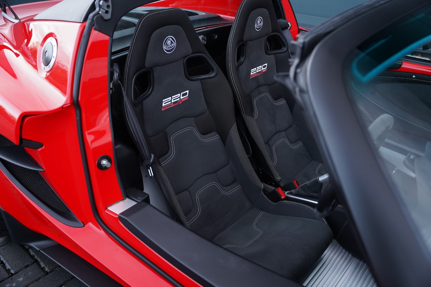 Used Lotus Elise 2017 for sale - 77148526: Photo 13