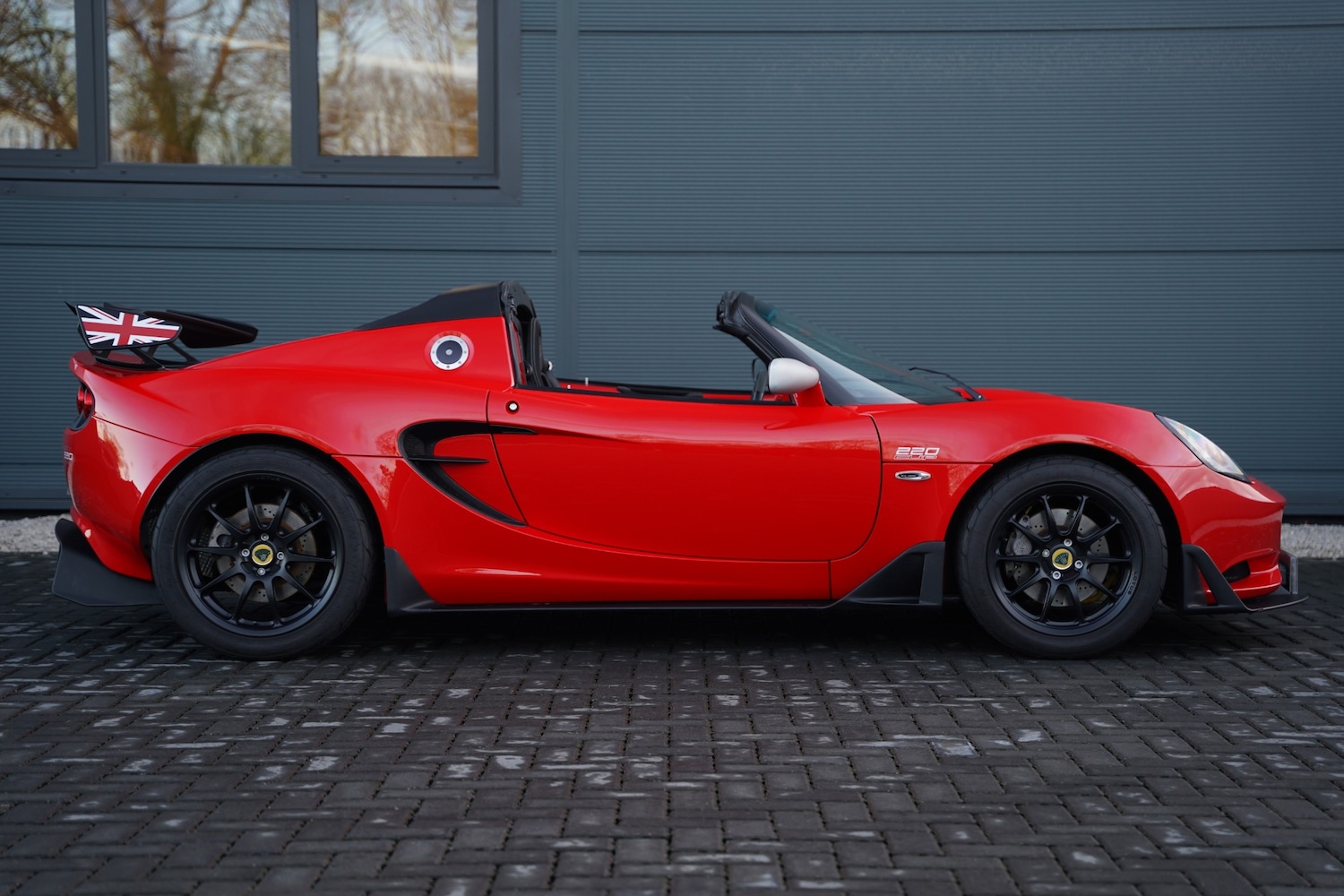 Used Lotus Elise 2017 for sale - 77148526: Photo 3