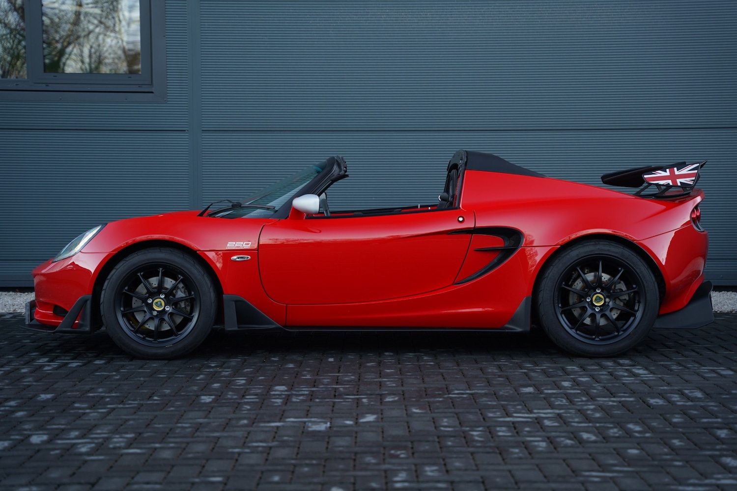 Used Lotus Elise 2017 for sale - 77148526: Photo 6