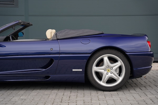 Used Ferrari F355 1998 for sale - 76179056: Photo 10