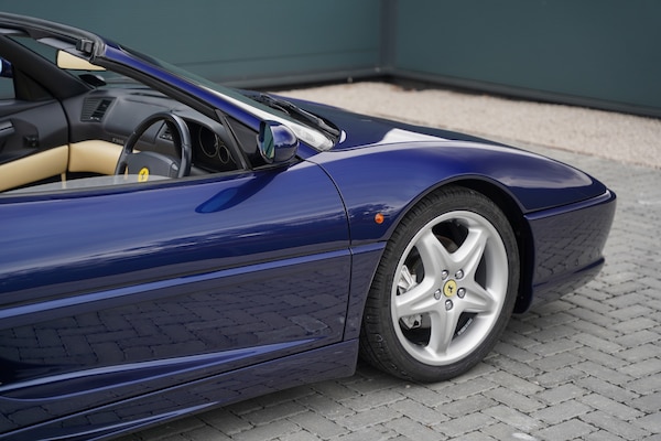 Used Ferrari F355 1998 for sale - 76179056: Photo 39