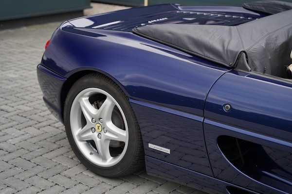Used Ferrari F355 1998 for sale - 76179056: Photo 41