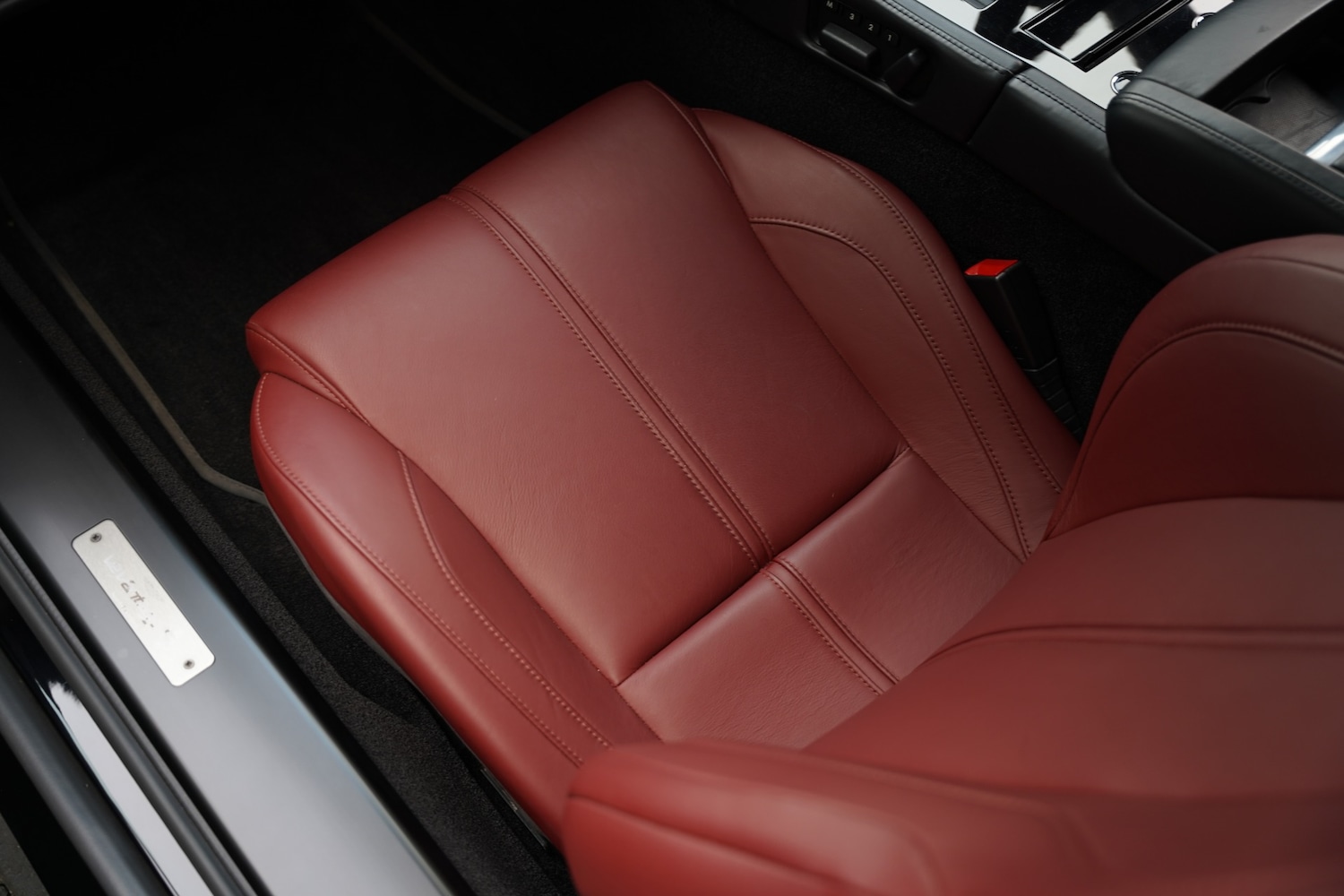 Used Aston Martin Vantage 2018 for sale - 77241979: Photo 20