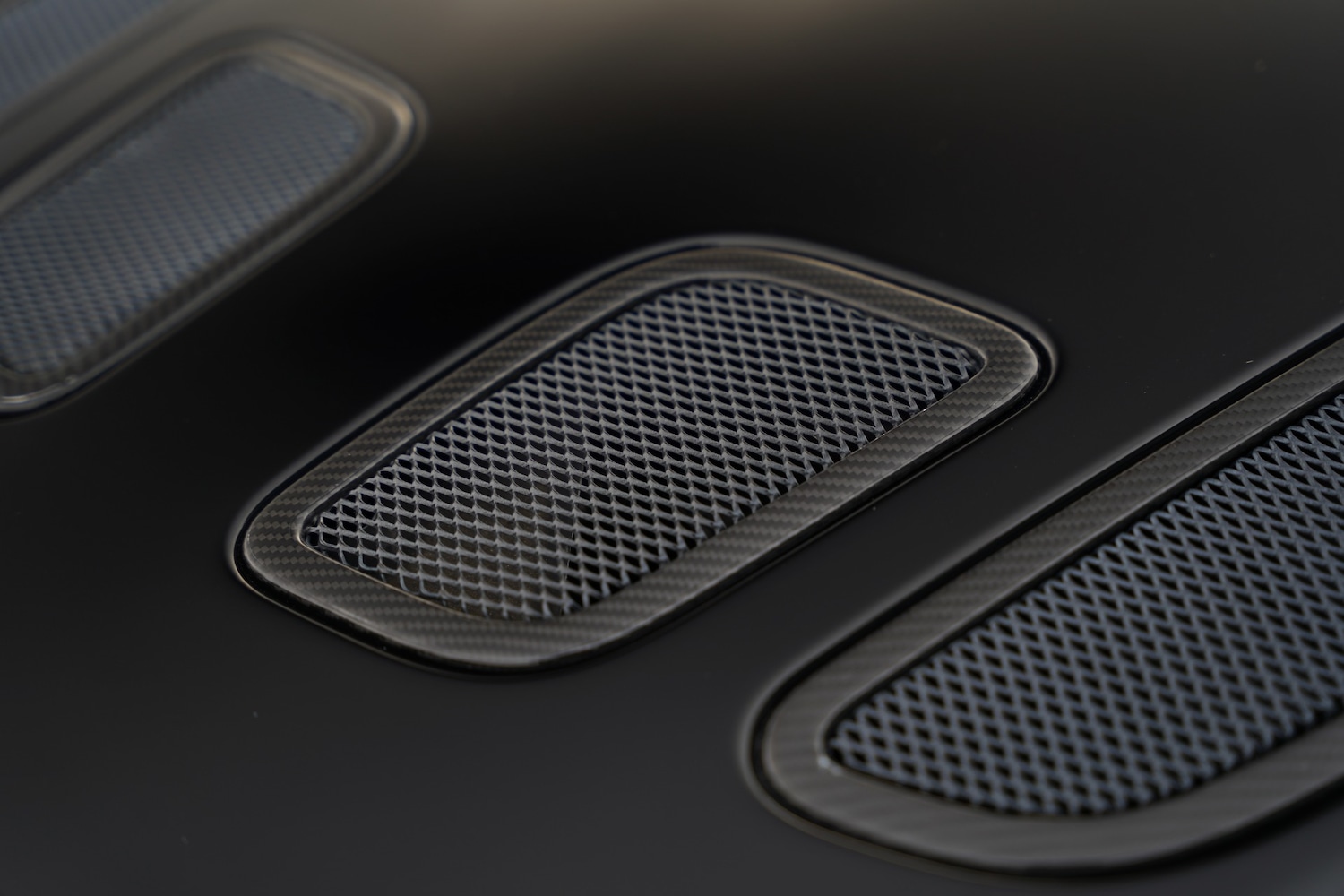 Used Aston Martin Vantage 2018 for sale - 77241979: Photo 36