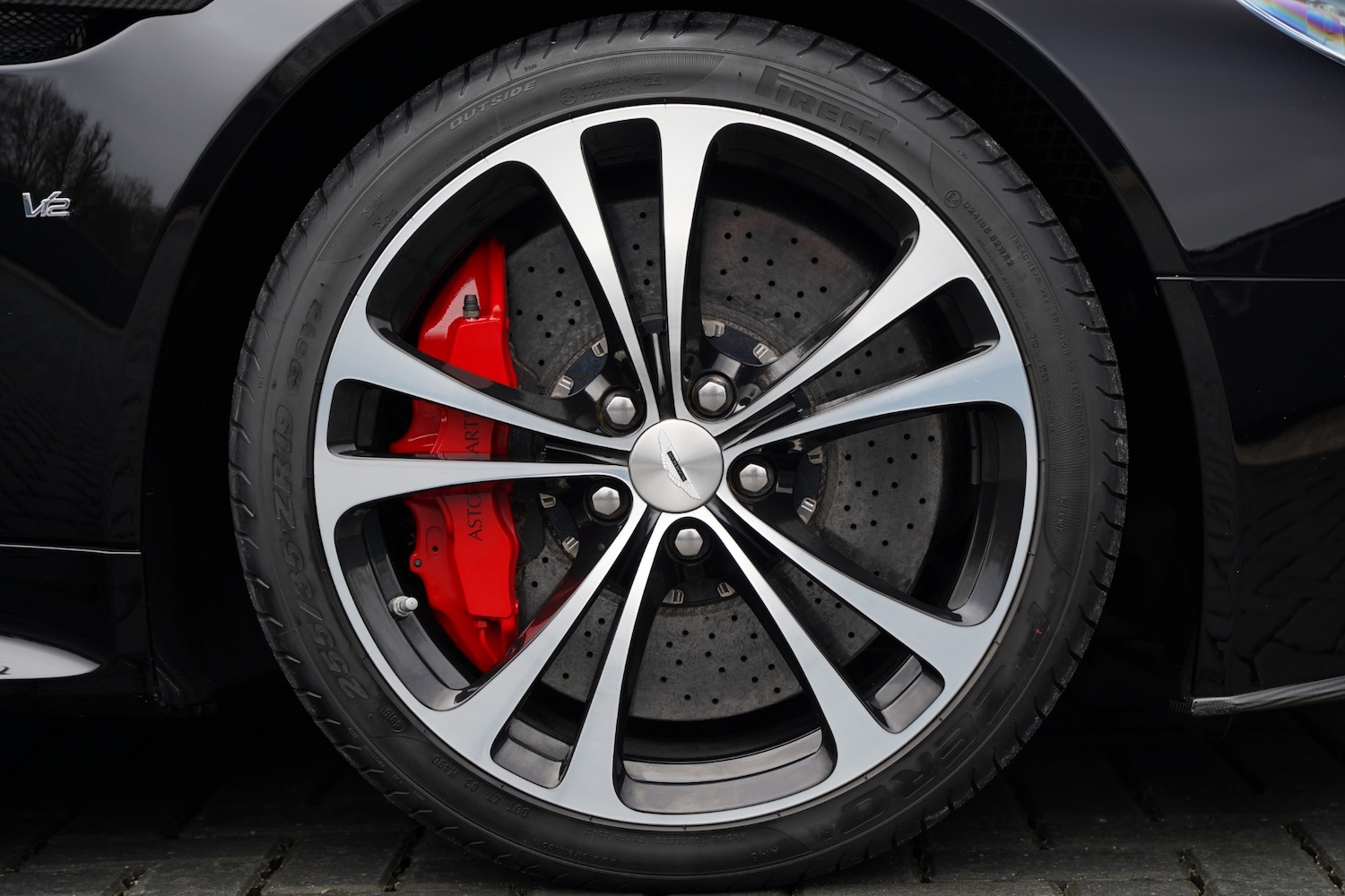 Used Aston Martin Vantage 2018 for sale - 77241979: Photo 59