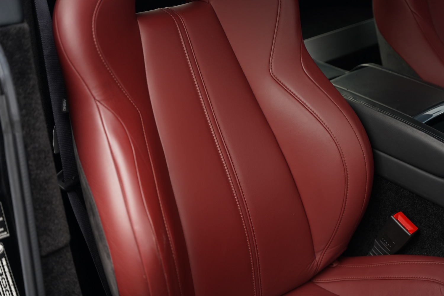 Used Aston Martin Vantage 2018 for sale - 77241979: Photo 67