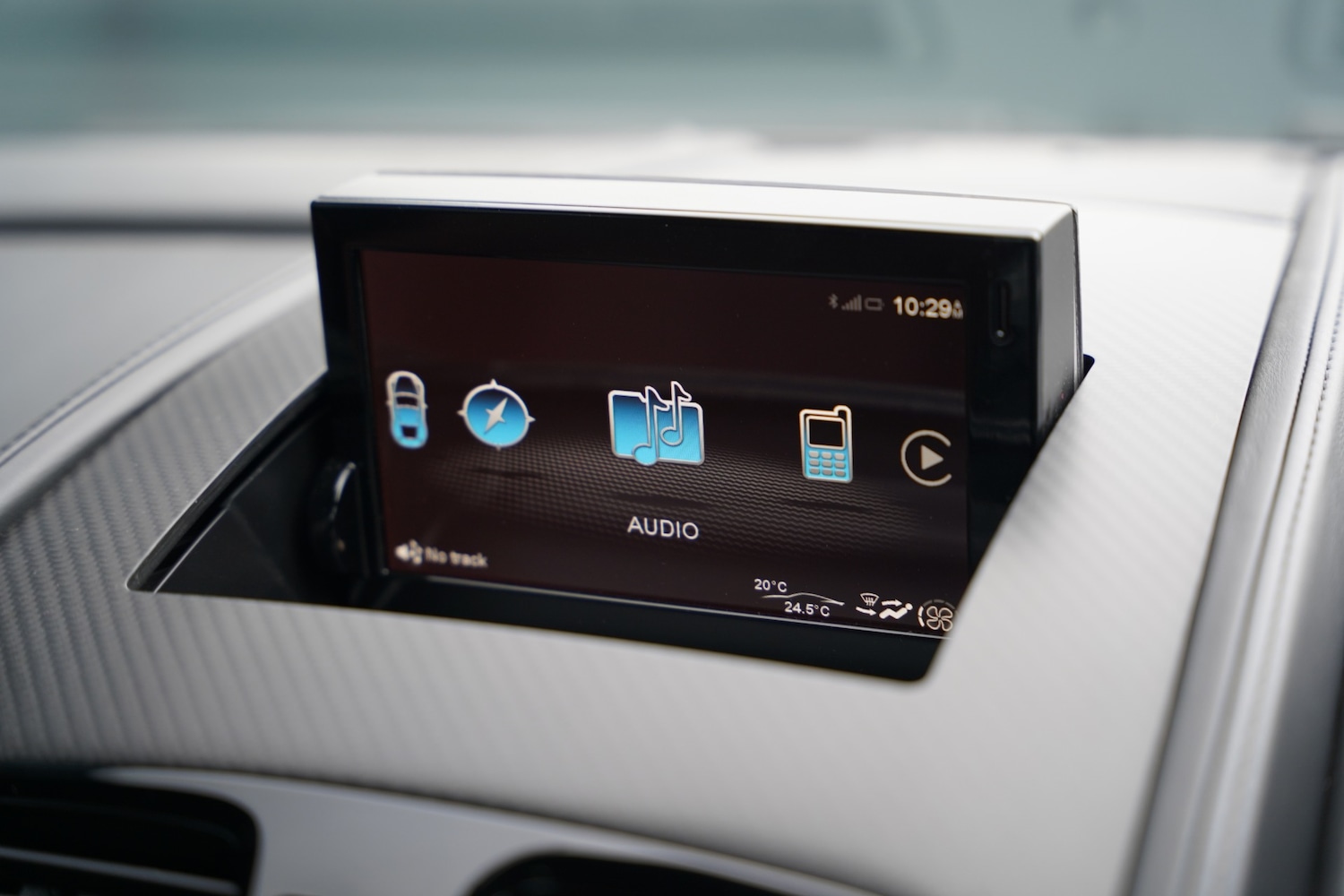 Used Aston Martin Vantage 2018 for sale - 77241979: Photo 82