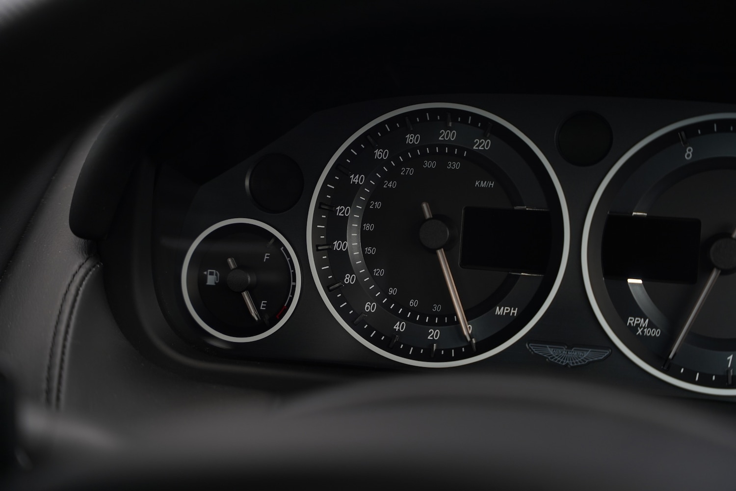 Used Aston Martin Vantage 2018 for sale - 77241979: Photo 91