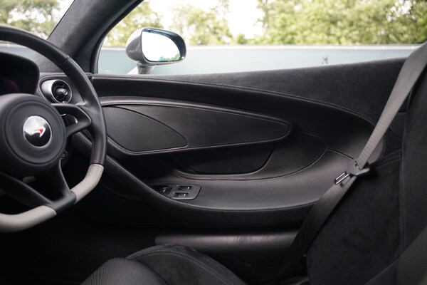 Used McLaren 570S 2016 for sale - 75263245: Photo 93