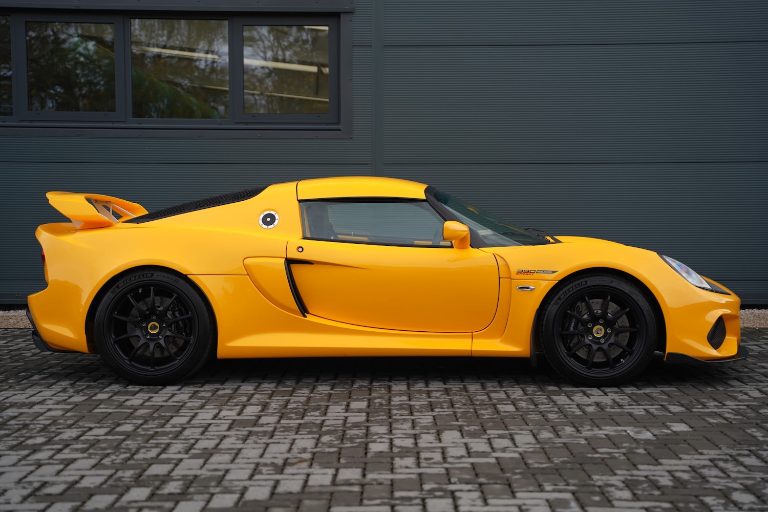 Used Lotus Exige 2021 for sale - 76497622: Photo 3
