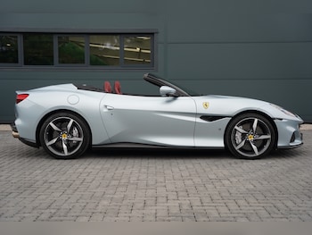 Used Ferrari Portofino 2023 for sale - 75633115: Photo