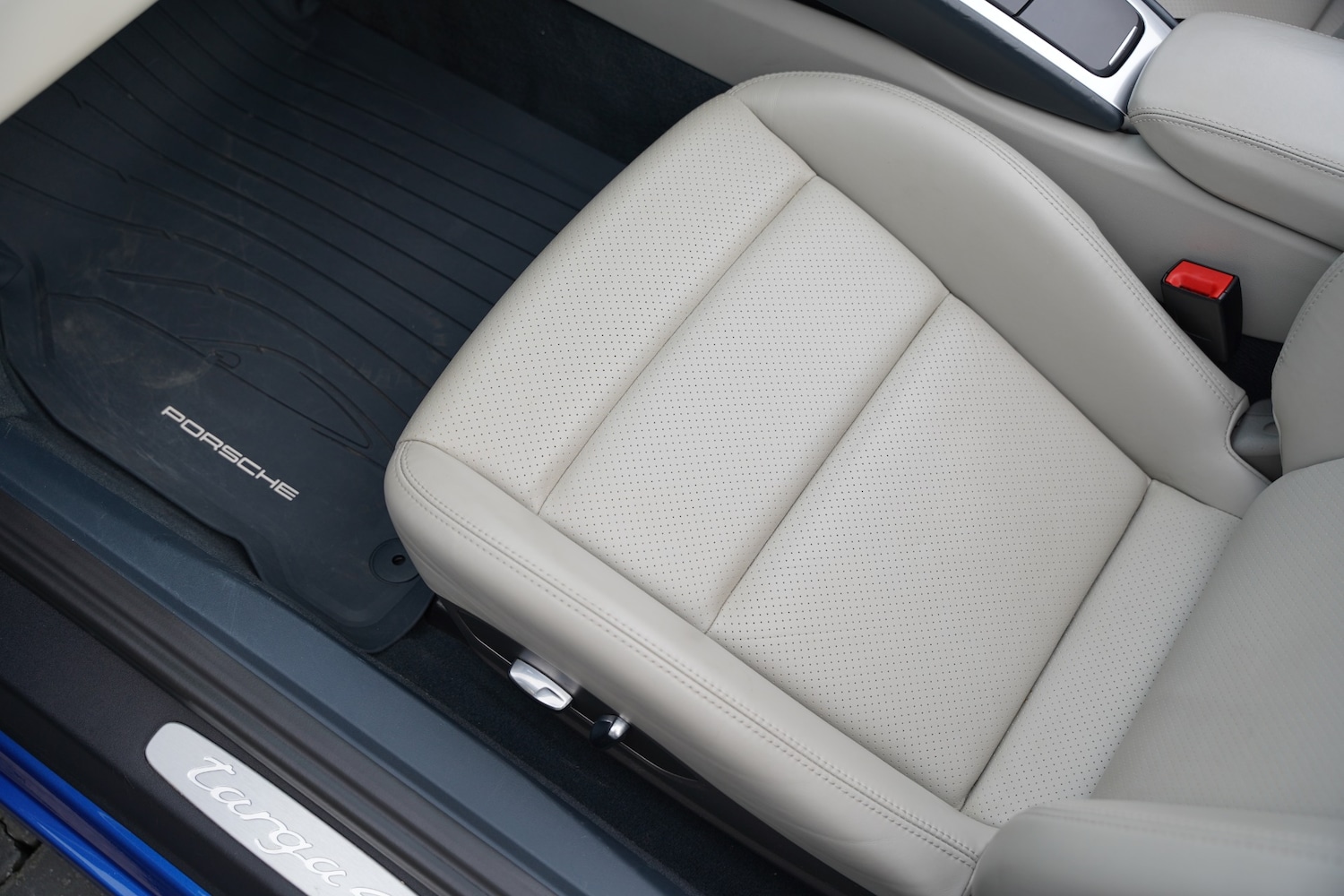 Used Porsche 911 2017 for sale - 77595716: Photo 20