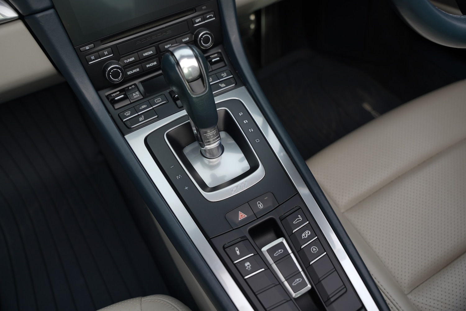 Used Porsche 911 2017 for sale - 77595716: Photo 90