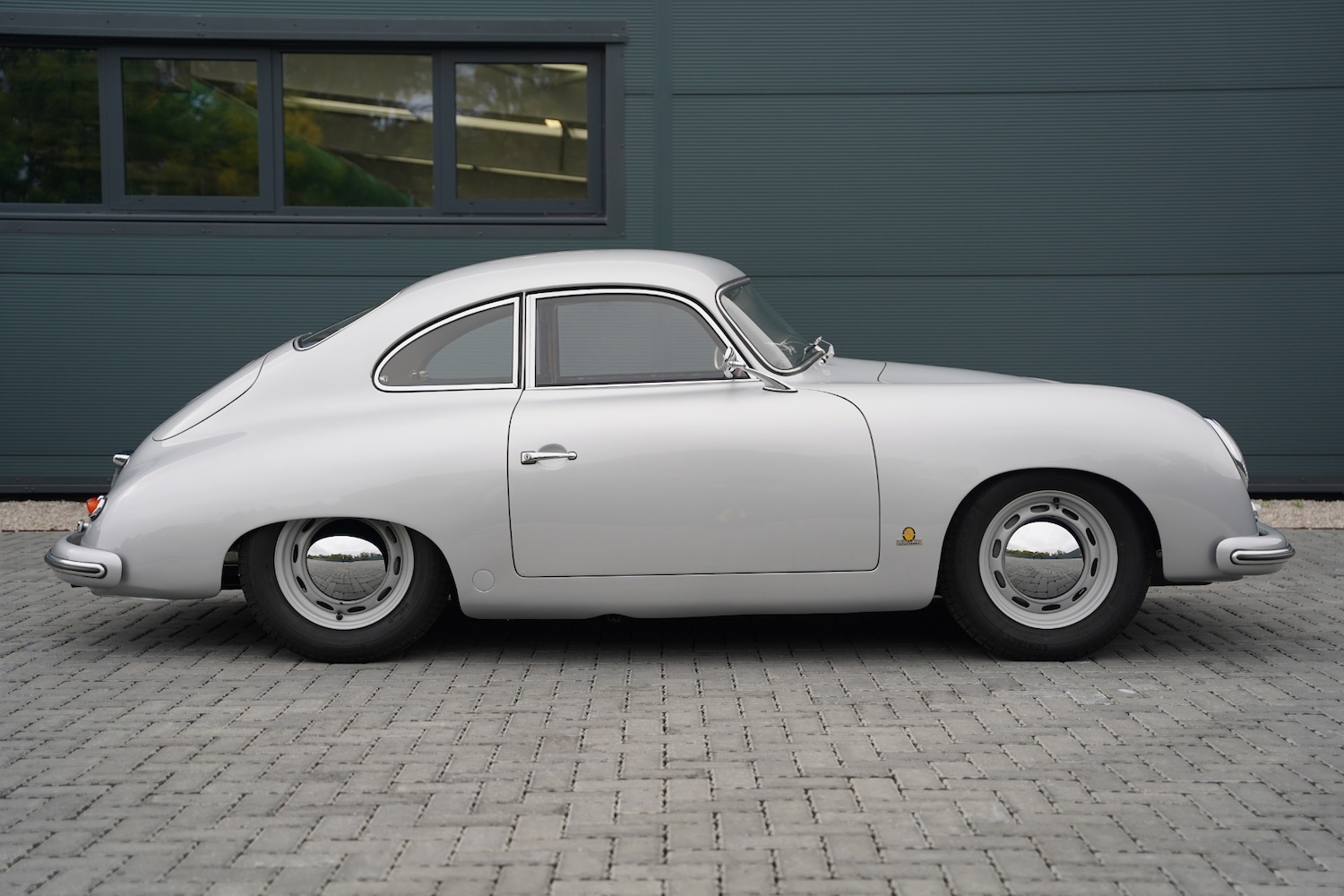 Used Porsche 356 1953 for sale - 76219341: Photo 3