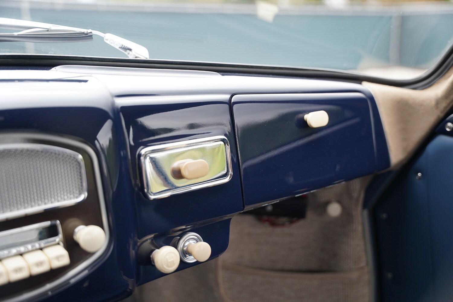 Used Porsche 356 1953 for sale - 76219341: Photo 70