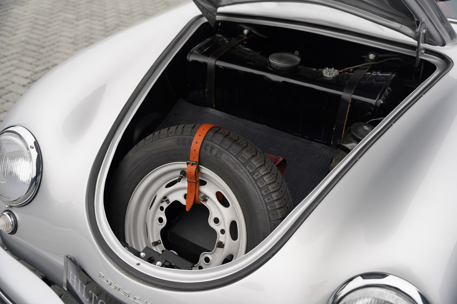 Used Porsche 356 1953 for sale - 76219341: Photo 82