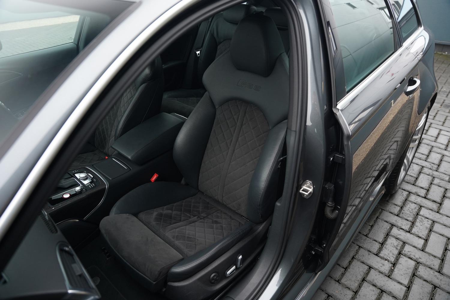 Used Audi RS6 2015 for sale - 77148292: Photo 16