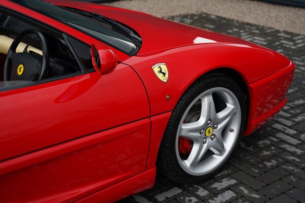 Used Ferrari F355 1999 for sale - 74387546: Photo 25