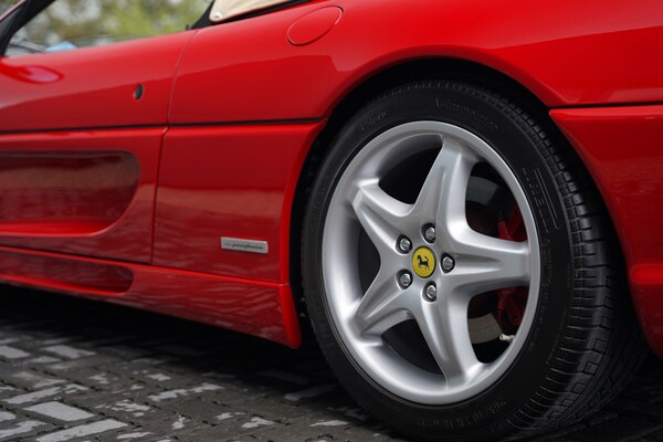 Used Ferrari F355 1999 for sale - 74387546: Photo 66