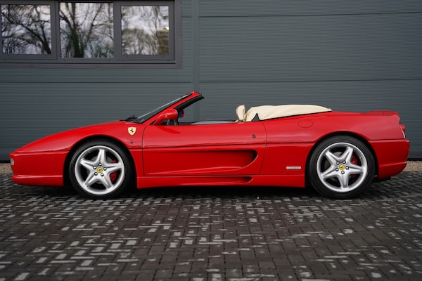 Used Ferrari F355 1999 for sale - 74387546: Photo 6