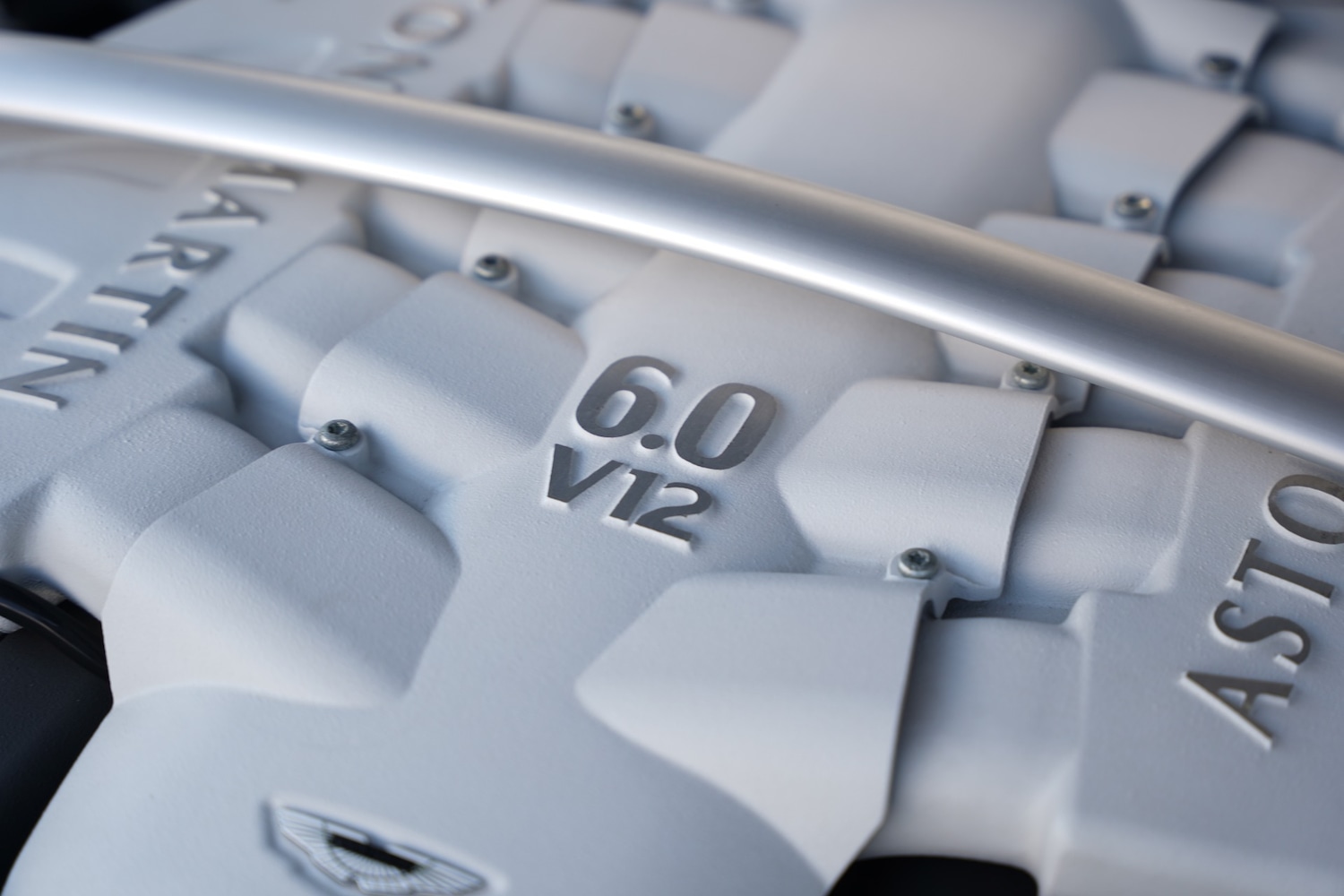 Used Aston Martin DBS 2011 for sale - 77065488: Photo 100