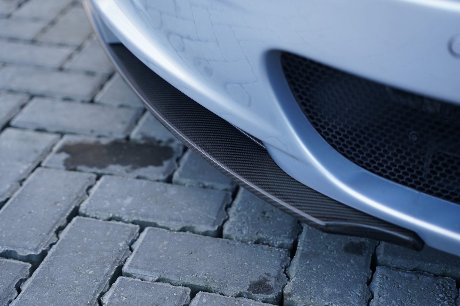 Used Aston Martin DBS 2011 for sale - 77065488: Photo 27