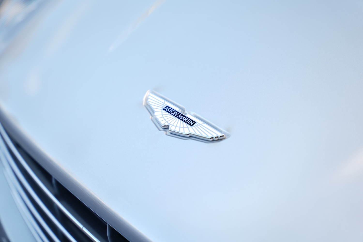 Used Aston Martin DBS 2011 for sale - 77065488: Photo 31