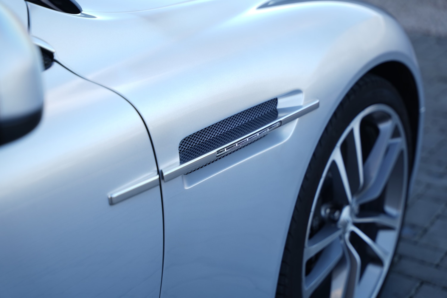 Used Aston Martin DBS 2011 for sale - 77065488: Photo 53