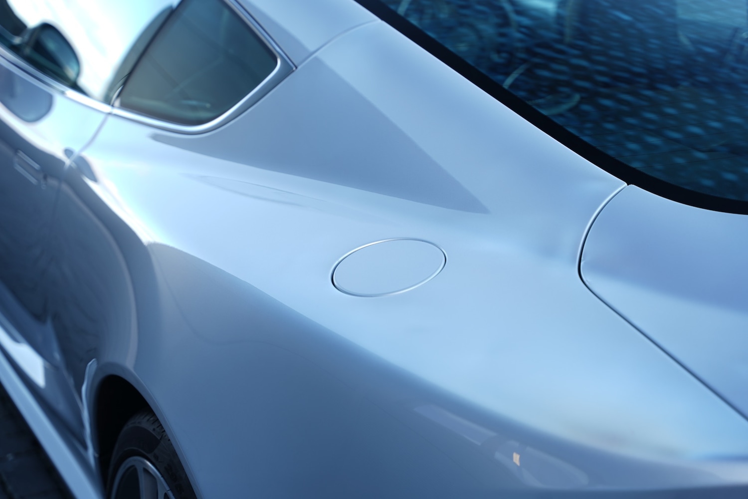 Used Aston Martin DBS 2011 for sale - 77065488: Photo 60