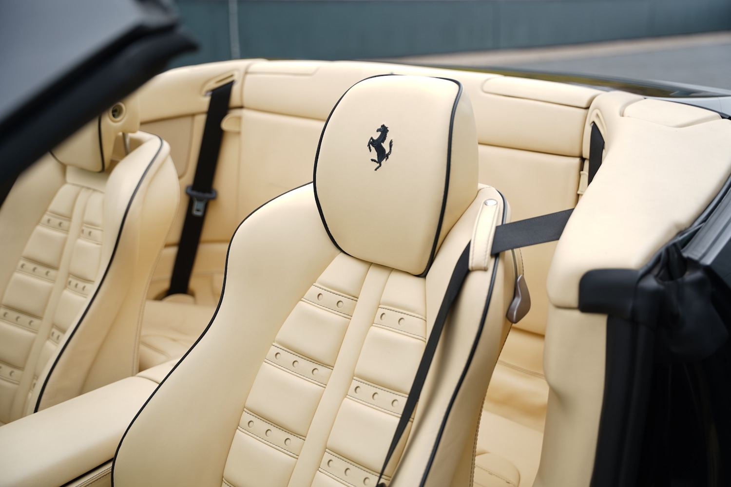 Used Ferrari California 2011 for sale - 76521224: Photo 18