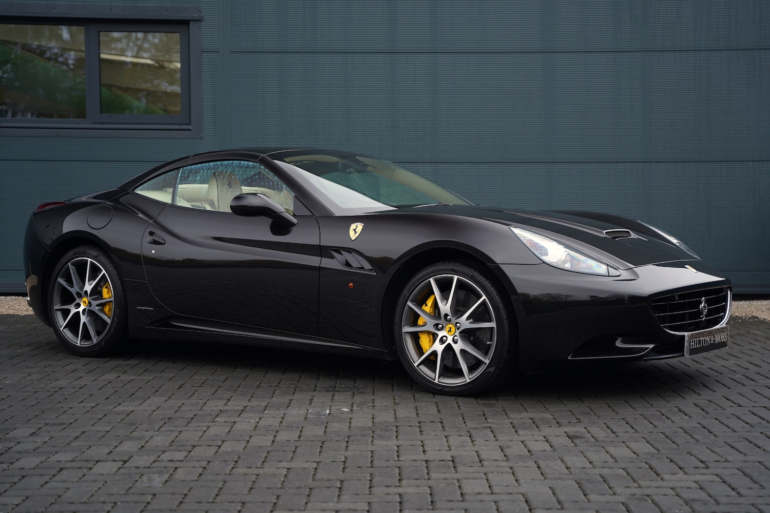 Used Ferrari California 2011 for sale - 76521224: Photo 22