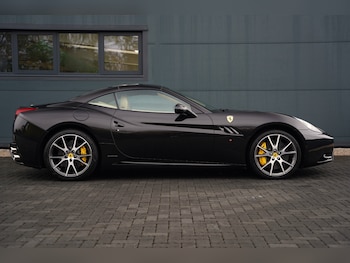 Used Ferrari California 2011 for sale - 76521224: Photo
