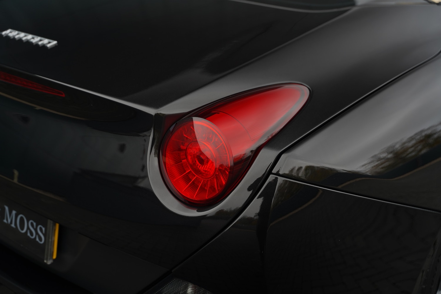 Used Ferrari California 2011 for sale - 76521224: Photo 63