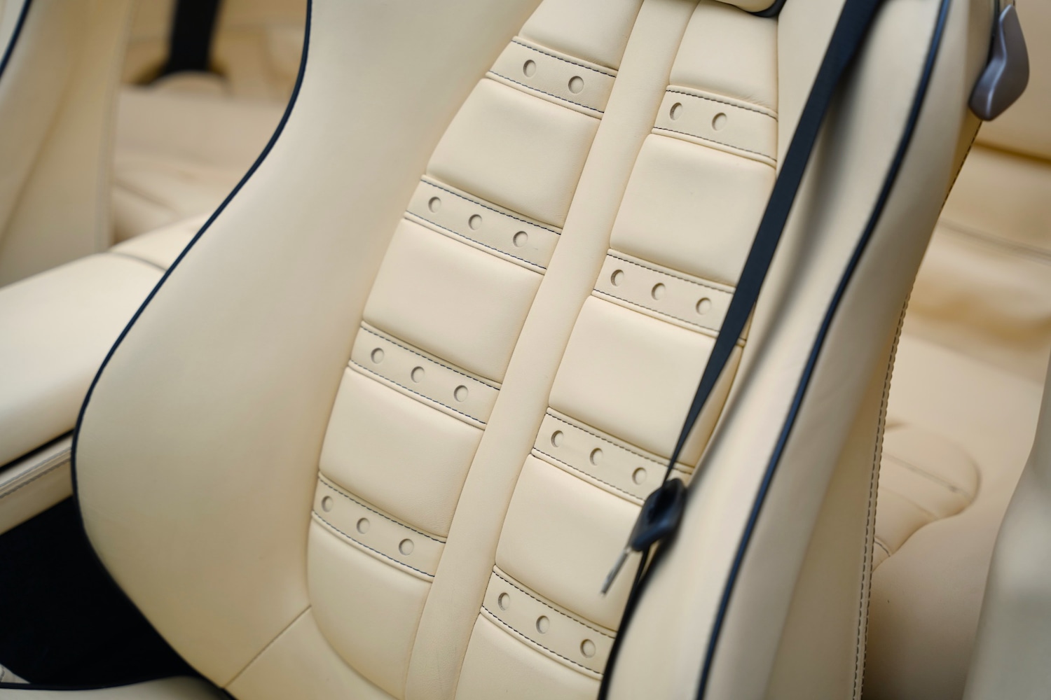 Used Ferrari California 2011 for sale - 76521224: Photo 66