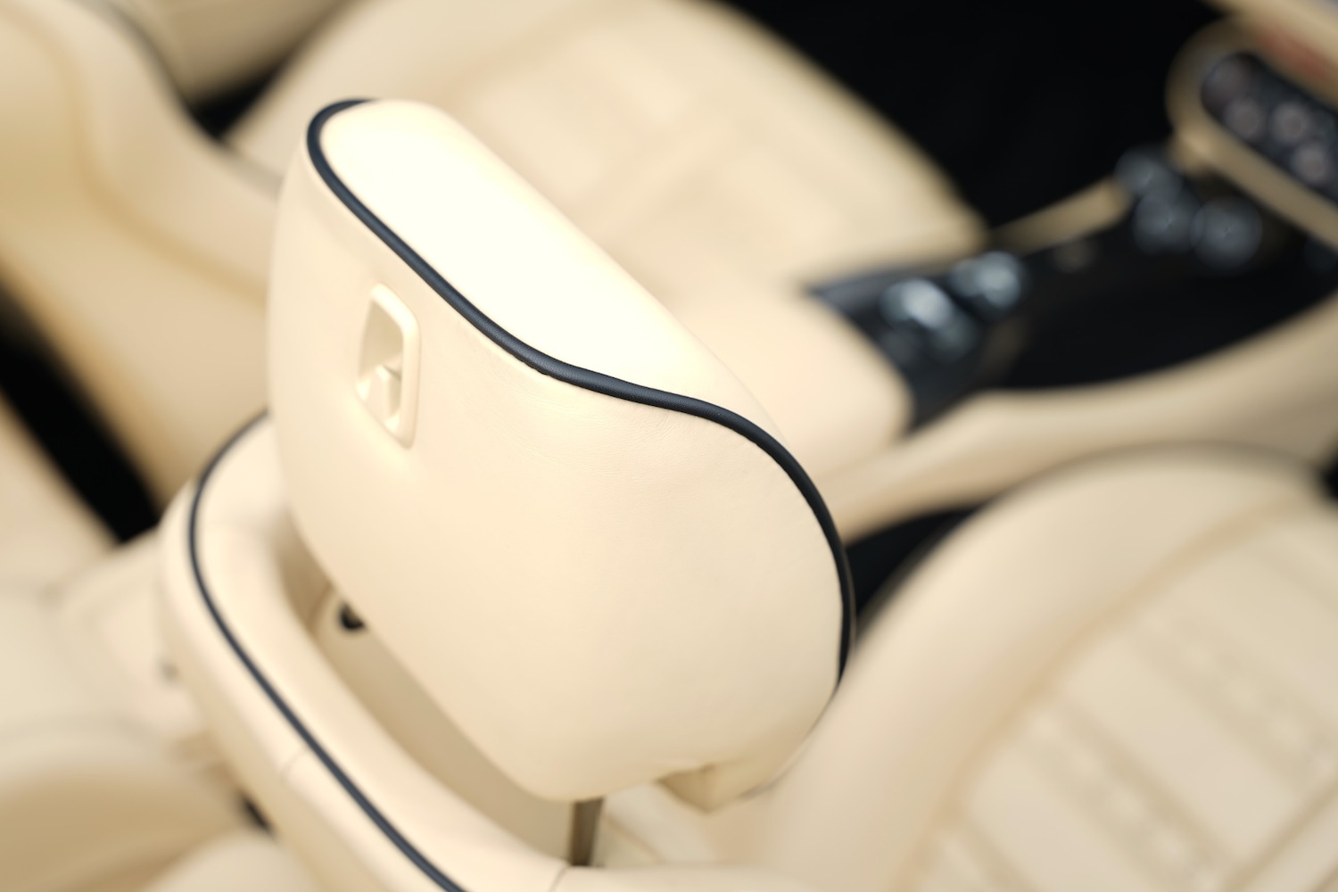 Used Ferrari California 2011 for sale - 76521224: Photo 67