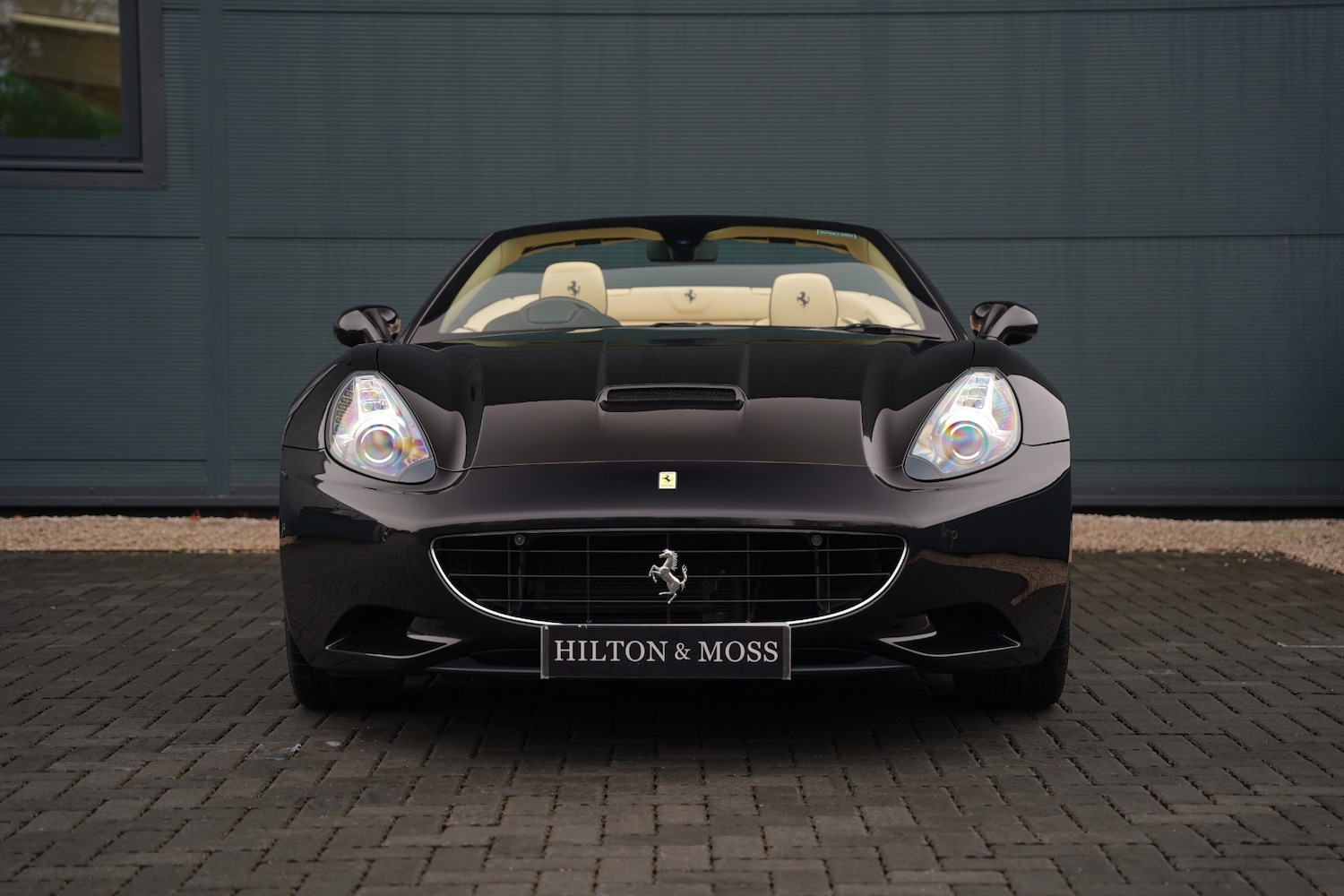 Used Ferrari California 2011 for sale - 76521224: Photo 7