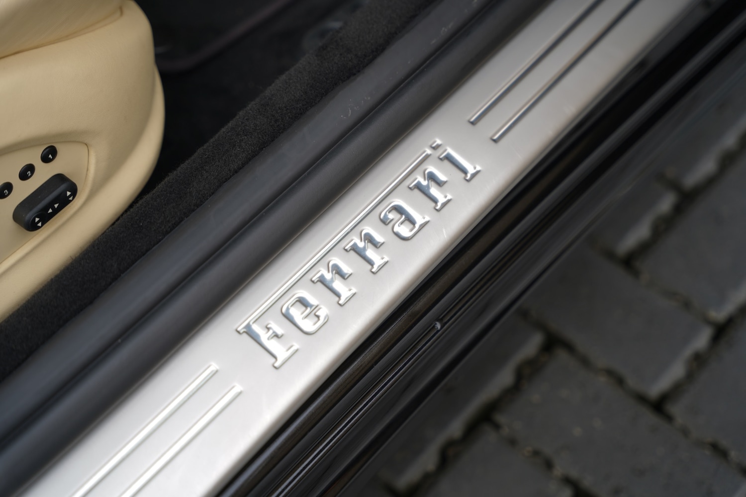 Used Ferrari California 2011 for sale - 76521224: Photo 77