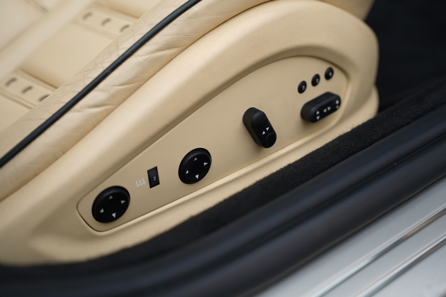 Used Ferrari California 2011 for sale - 76521224: Photo 79