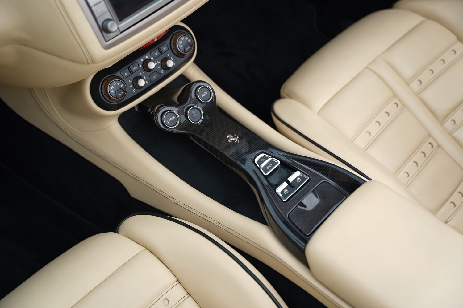 Used Ferrari California 2011 for sale - 76521224: Photo 82