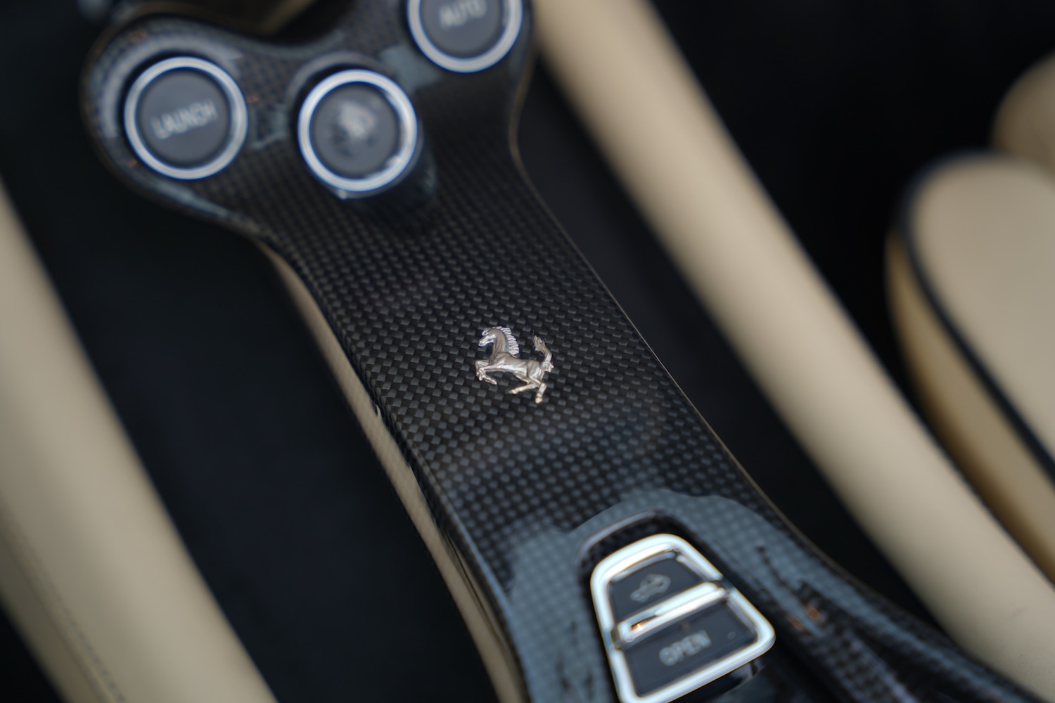 Used Ferrari California 2011 for sale - 76521224: Photo 84