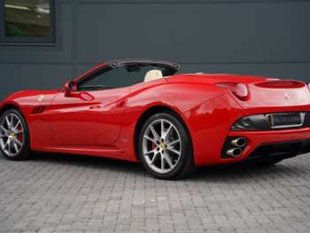 Used Ferrari California 2010 for sale - 75168005: Photo
