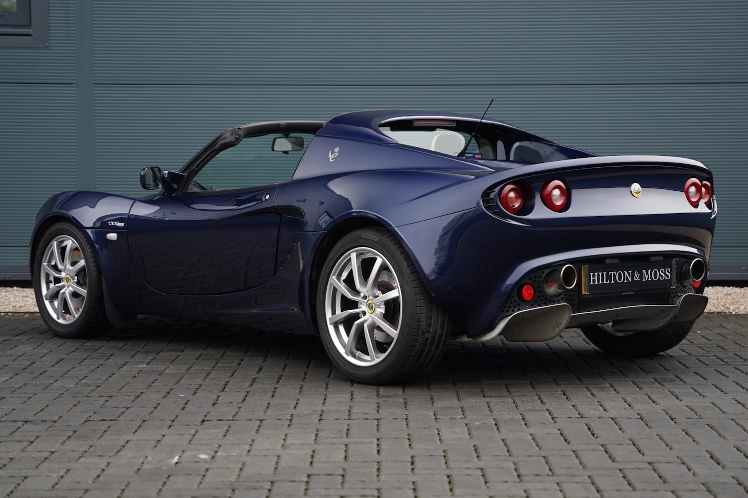 Used Lotus Elise 2004 for sale - 77258810: Photo 2