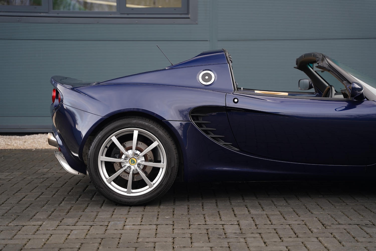 Used Lotus Elise 2004 for sale - 77258810: Photo 23
