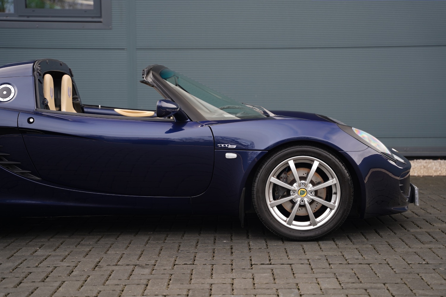 Used Lotus Elise 2004 for sale - 77258810: Photo 24