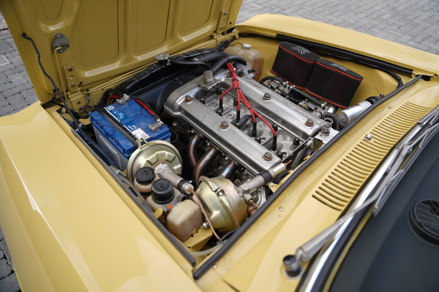 Vehicle 89