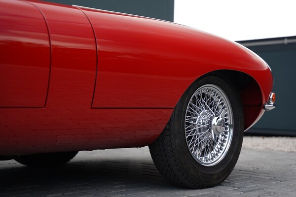 Used Jaguar E-Type 1973 for sale - 73732882: Photo 26