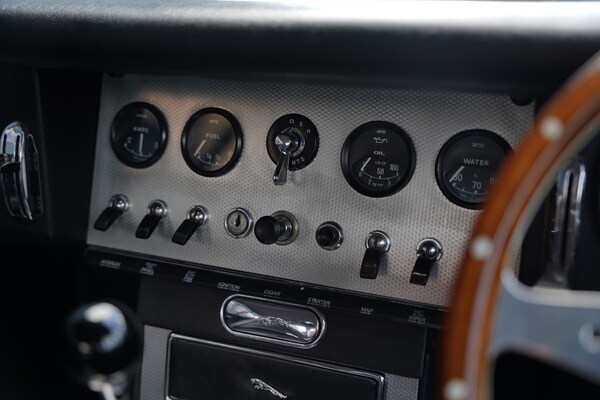 Used Jaguar E-Type 1973 for sale - 73732882: Photo 52