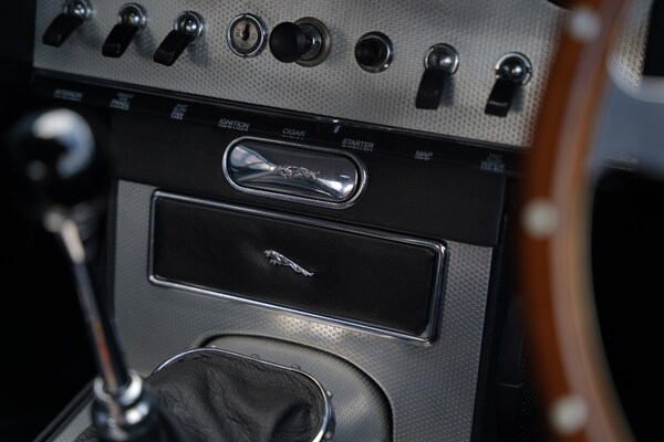 Used Jaguar E-Type 1973 for sale - 73732882: Photo 53