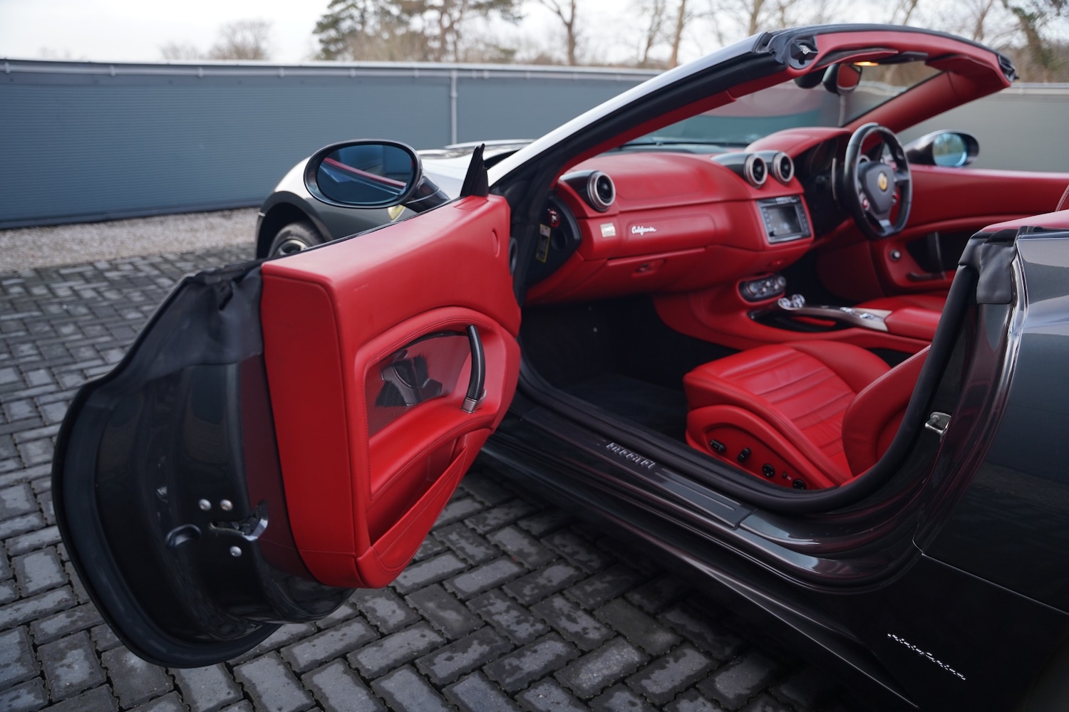 Used Ferrari California 2009 for sale - 77409938: Photo 18