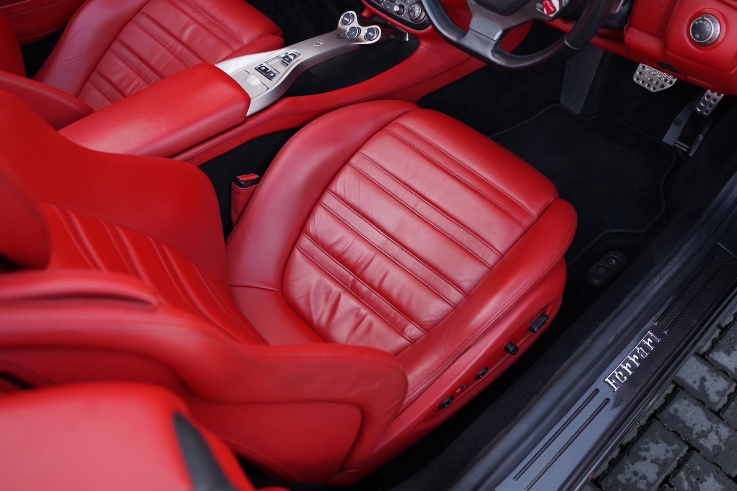 Used Ferrari California 2009 for sale - 77409938: Photo 19